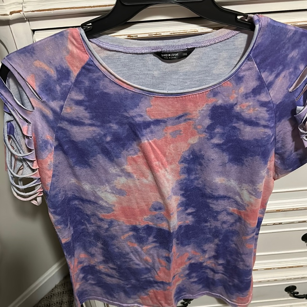 Shein Women's Purple and Pink Tie-Dye Top